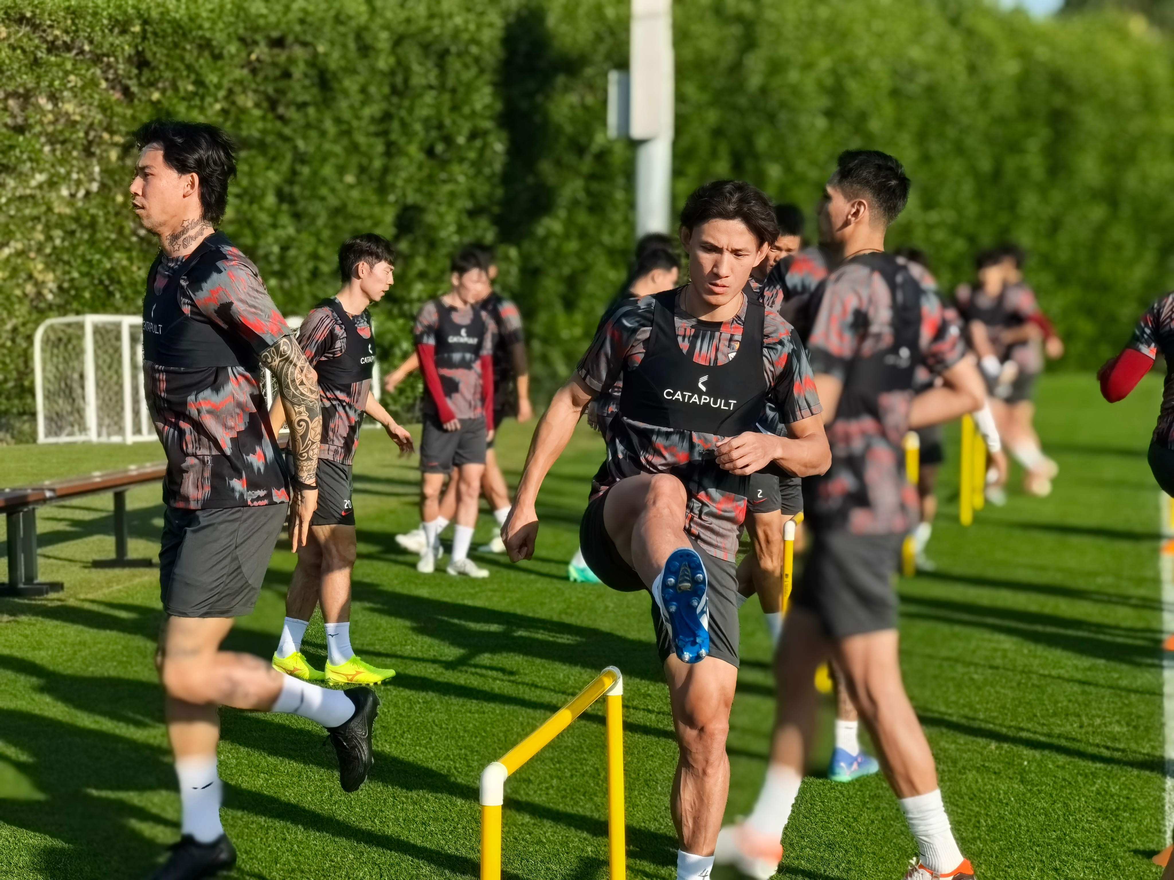 关于集结日迈阿密热火备战法国杯；临场应变细节曝光；气氛紧张；训练强度明显提升的信息-英雄联盟